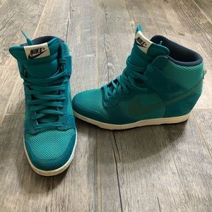 Nike wedge high dunks